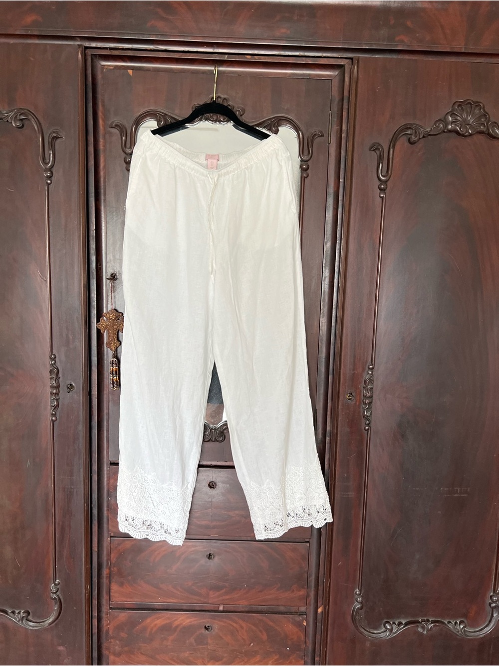St. Tropez White Cotton Lace-Trim Linen Pants